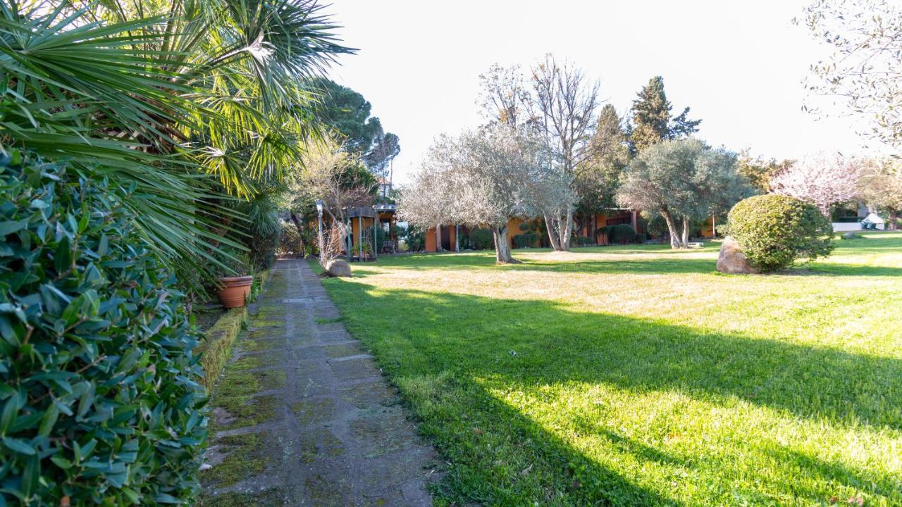 Sa Mola Pension Bonarcado Buitenkant foto
